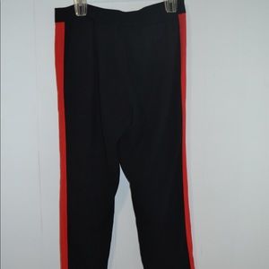 Aritizia pant w/ side stripe